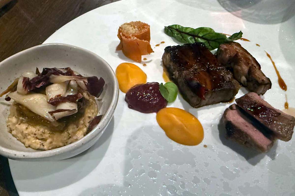 Granbaita Gourmet, il ristorante che cucina davvero: Marc Bernardi riporta il fuoco in Val Gardena 